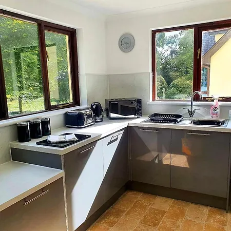 Holiday home Rosecraddoc Manor - Riverbank